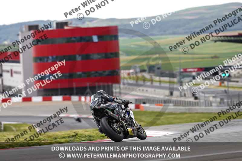 cadwell no limits trackday;cadwell park;cadwell park photographs;cadwell trackday photographs;enduro digital images;event digital images;eventdigitalimages;navarra;no limits trackdays;peter wileman photography;racing digital images;trackday digital images;trackday photos